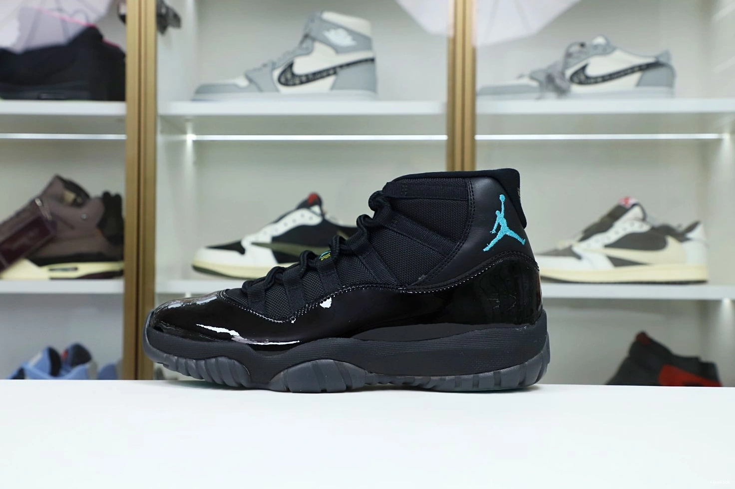 11 JORDAN BLUE GAMMA AIR RETRO 0715